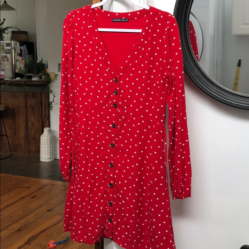 Abercrombie & Fitch red hearts dress